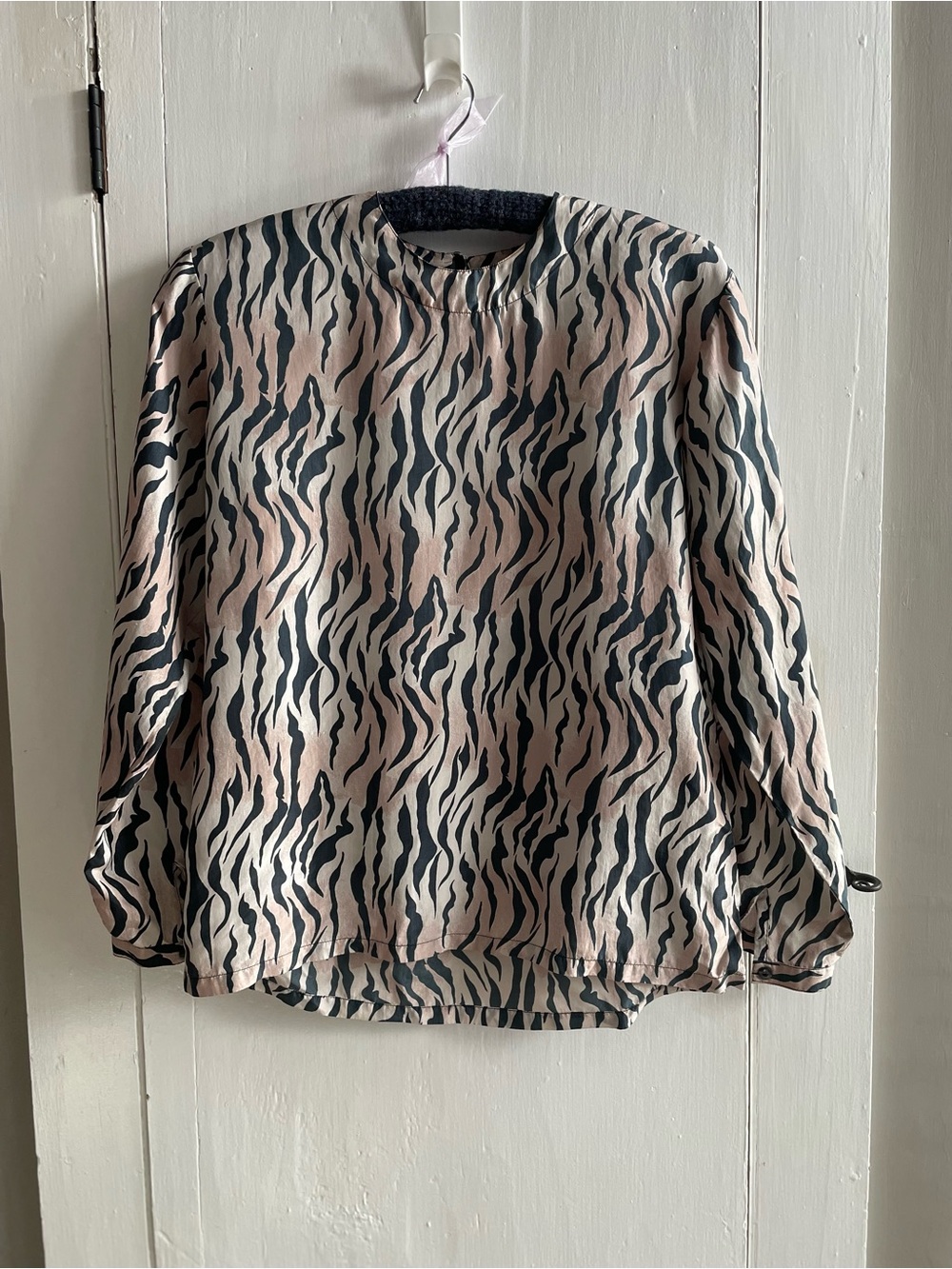 Vintage 100% Silk Womens Pink and Black Zebra Print Long-Sleeve Top Size Small